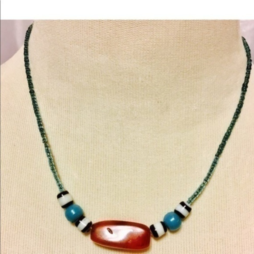 Unisex Stone Minimalistic Beaded Necklace - Picture 4 of 4